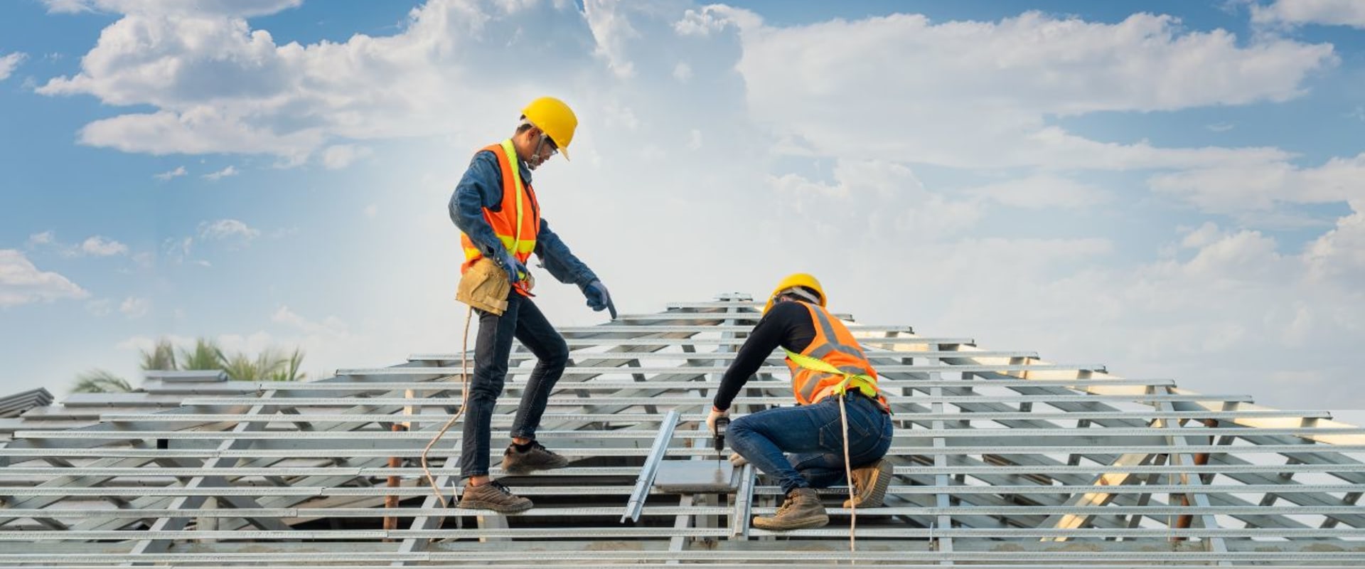 How to Choose the Best Labor Cost Estimators for Your Roofing Business